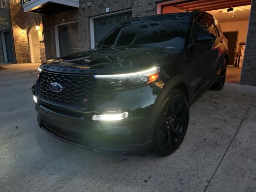 Black 2020 Ford Explorer ST